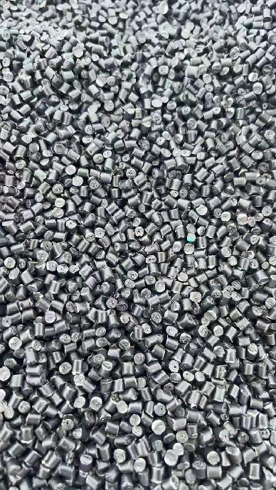 再生プラスチック粒子の実物